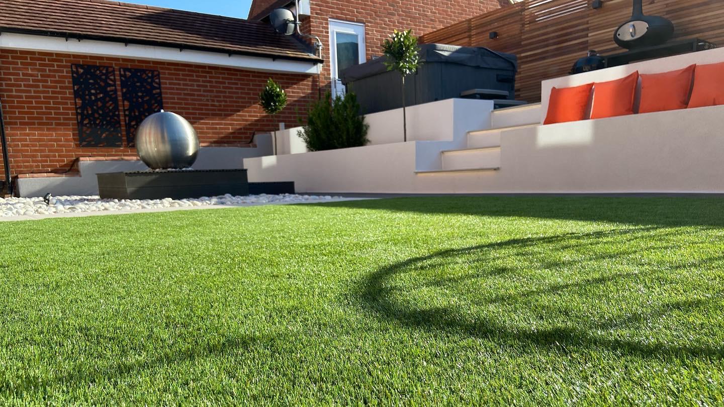 Artificial on sale grass suppliers